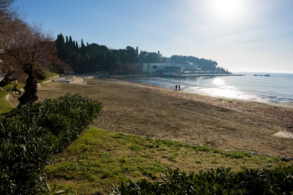 image of bacvice beach